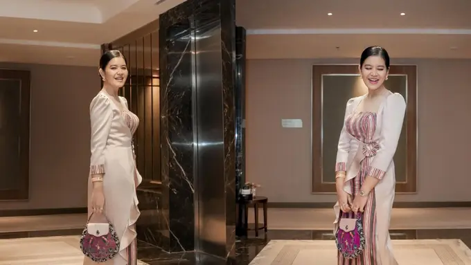 Potret Kahiyang Ayu Tampil Berwastra Serba Pink dengan Heels Rp20jutaan, Jadi Inspirasi Outfit Kondangan yang Feminin