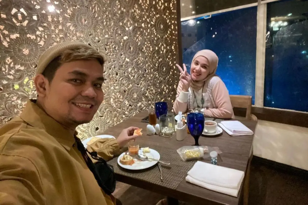 Momen Harmonis Indra Bekti dan Aldila Jelita, Suka Duka Bersama