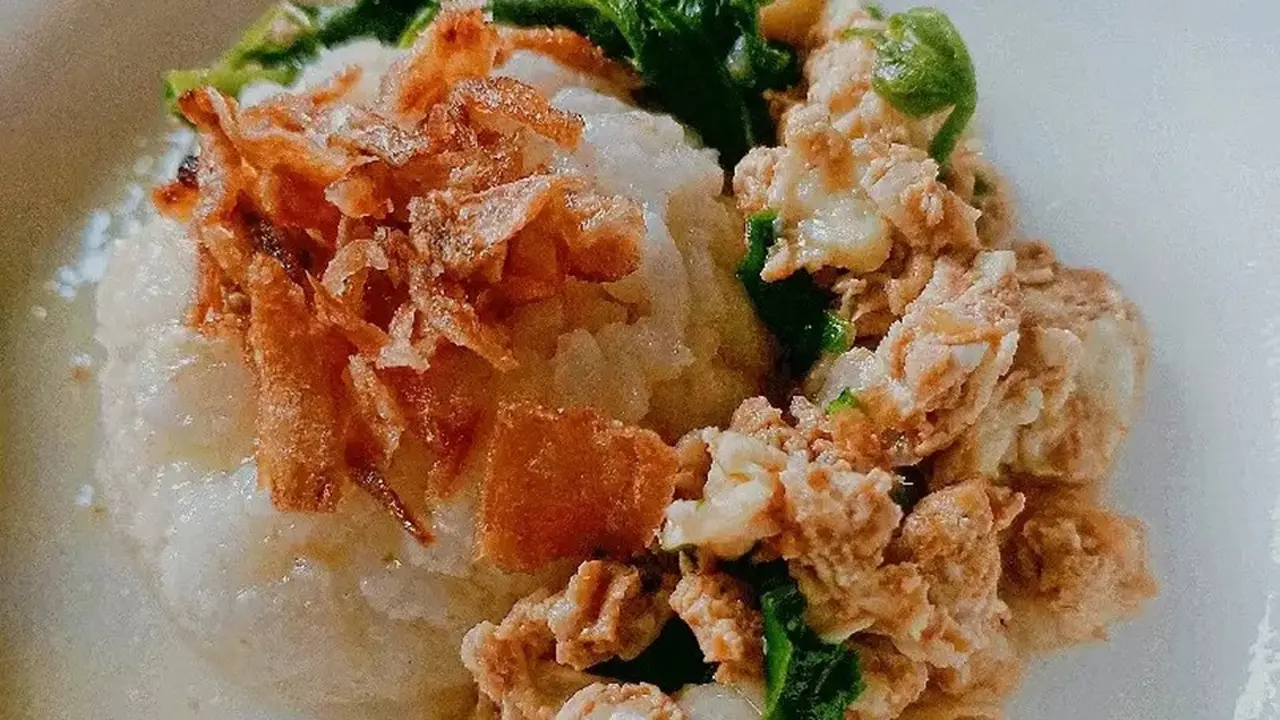 Resep MPASI tumis daun bayam tahu telur. (dok. Cookpad @Zoyakirn4)
