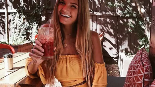 [Bintang] Sjana Earp