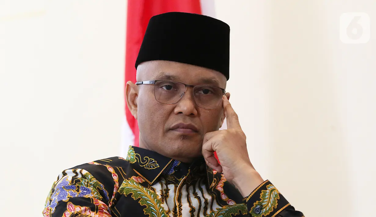 Anggota Komisi I DPR RI Fraksi PKS, Sukamta saat acara diskusi "Ngopi Bareng Presiden PKS" di DPP PKS, Jakarta, Senin (20/1/2020). Diskusi ini mengangkat tema "Sengketa Natuna dan Kebijakan Kelautan". (Liputan6.com/Herman Zakharia)
