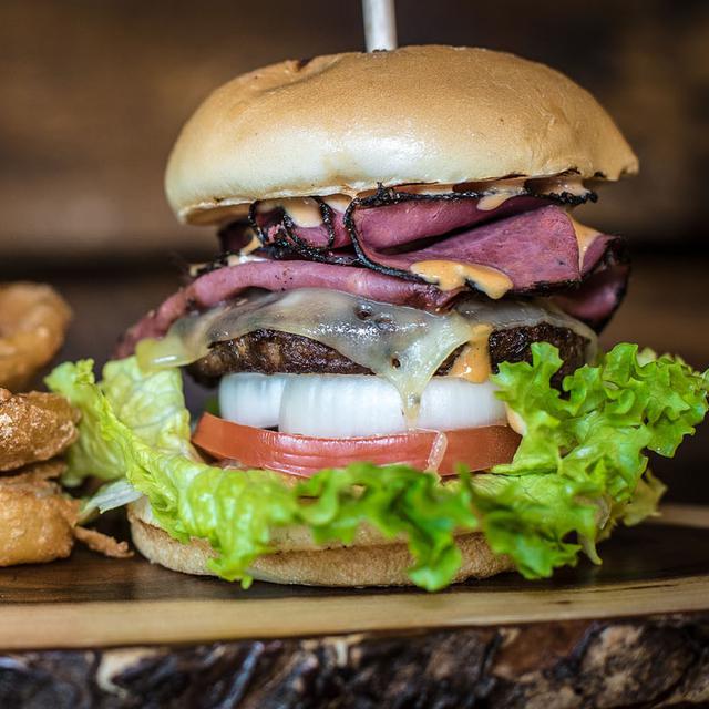 Ternyata Ini Bedanya Burger Dan Hamburger Lifestyle Liputan6 Com