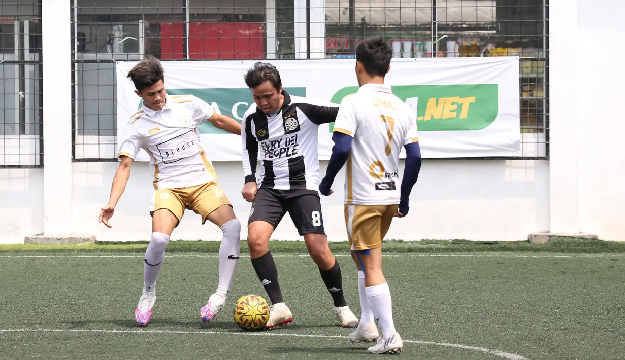 Posisi peringkat ketiga ditempati IGMS Selection yang hanya bisa meraih satu kemenangan, yakni saat berjumpa dengan Ozone FC yang akhirnya duduk di dasar klasemen. (Dok. Bola Sunday League)