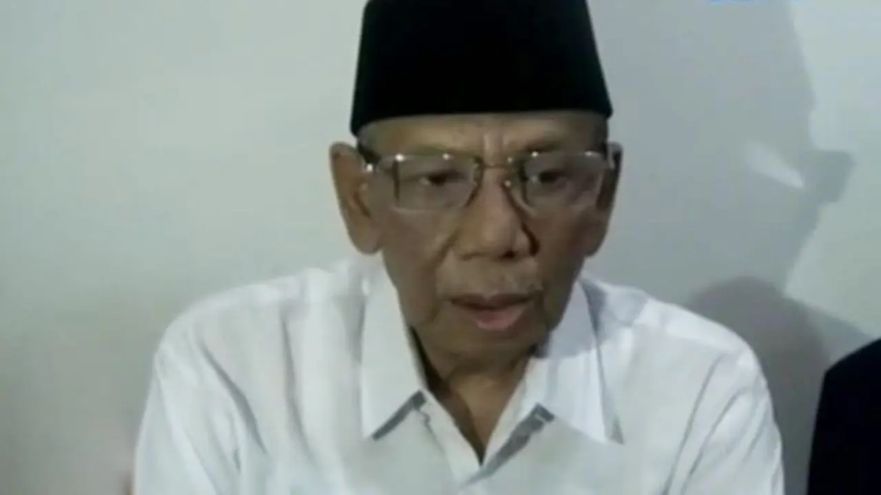 Hasyim Muzadi Serukan Penolakan Hasil Muktamar NU ke-33