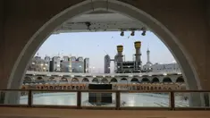 Suasana Kakbah di Masjidil Haram, Makkah, Arab Saudi (23/6/2020). Pemerintah Arab Saudi mengumumkan, akan mengadakan ibadah haji 'sangat terbatas' sebagai antisipasi penyebaran virus corona Covid-19. (AFP Photo/STR)