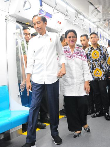 Jokowi Naik MRT Bersama Chelsea Islan dan Disabilitas