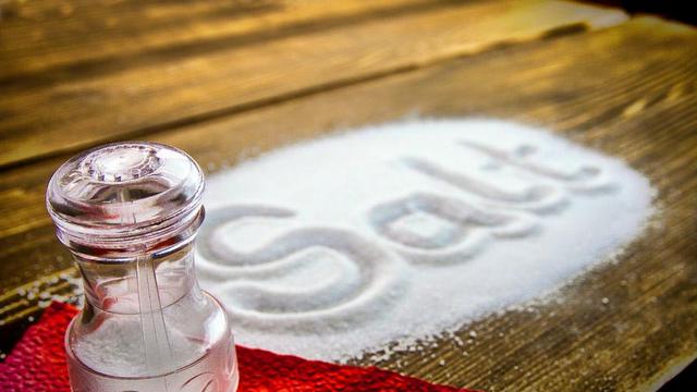 7 Tanda Anda Terlalu Banyak Konsumsi Garam Health Liputan6 Com