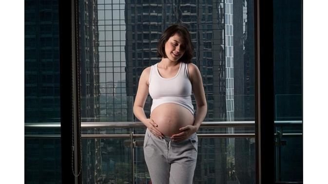 Kimberly Ryder dan Edward Akbar (Sumber: Instagram/kimbrlyryder)