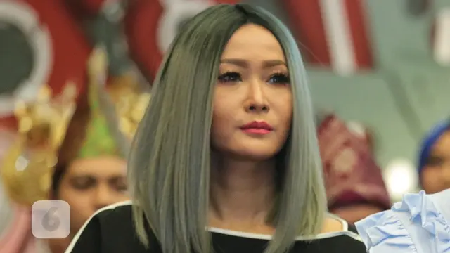 [Bintang] Inul Daratista