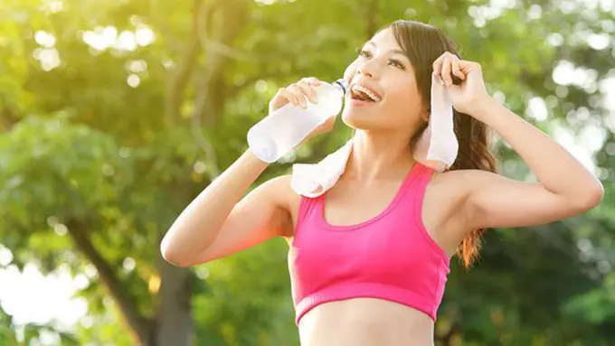 Atasi stres dengan olahraga./Copyright shutterstock.com