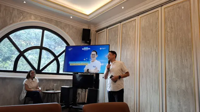 Direktur Utama PT Blue Bird Tbk (BIRD), Adrianto Djokosoetono saat buka puasa bersama media, Kamis (13/3/2024). (Foto: Liputan6.com/Agustina Melani)