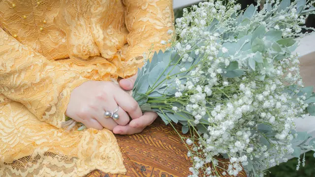 Merawat Baju Brokat Agar Awet dan Tidak Cepat Pudar