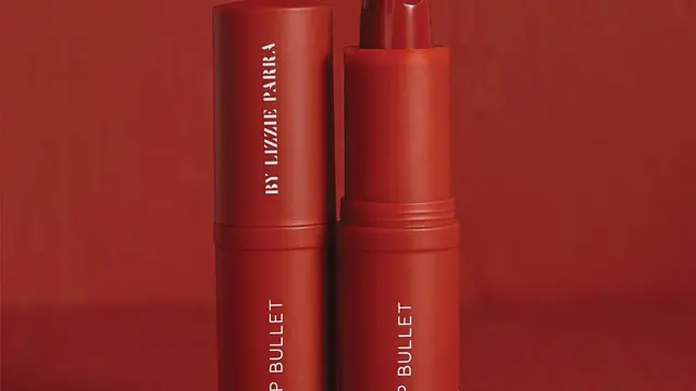 Lipstik merah