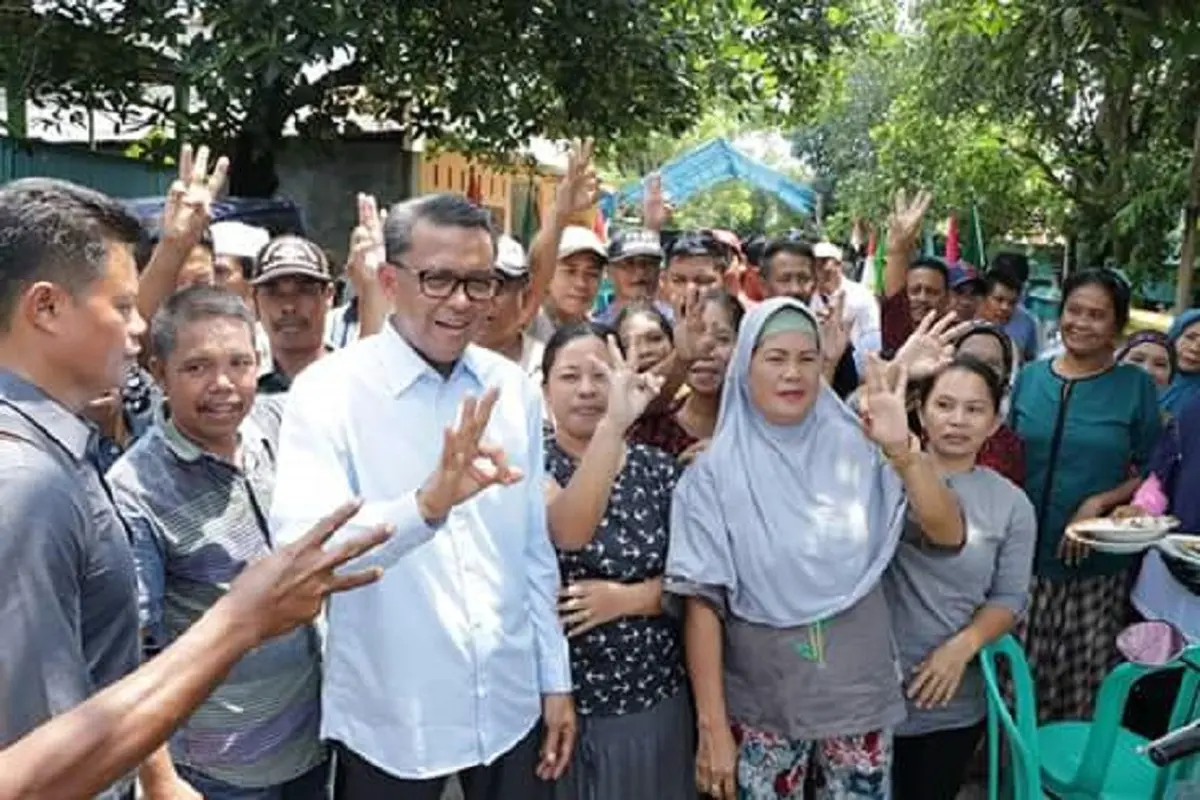 Cagub Sulsel, Nurdin Abdullah janji perbaiki jalan rusak di Sulsel (Liputan6.com/ Eka Hakim)
