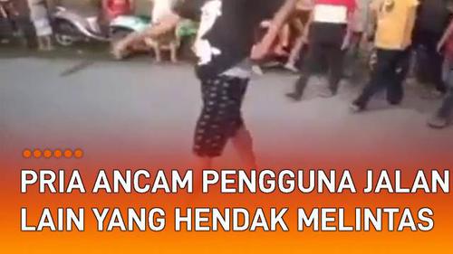 VIDEO: Adakan Balap Liar di Jalan, Pria Ancam Pengguna Jalan Lain yang Hendak Melintas