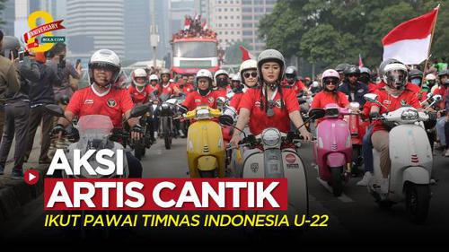 VIDEO: Aksi Para Artis Cantik di Atas Motor Ikut Pawai Juara Timnas Indonesia U-22