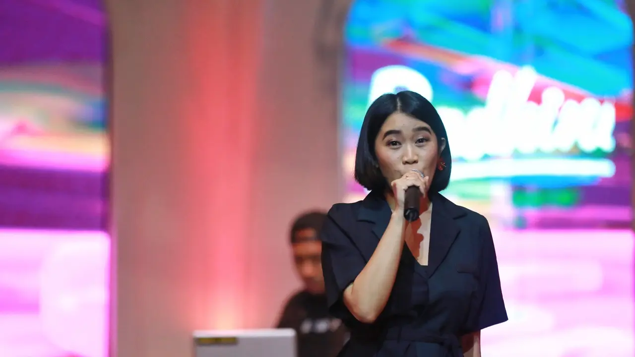 [Bintang] Radhini