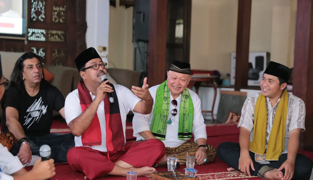 Era tahun 1990 sampai 2000-an, program televisi Indonesia diwarnai dengan salah satu acaranya yang cukup fenomenal. Si Doel Anak Sekolahan, sempat menjadi tontonan favorit para masyarakat Indonesia. (Adrian Putra/Bintang.com)