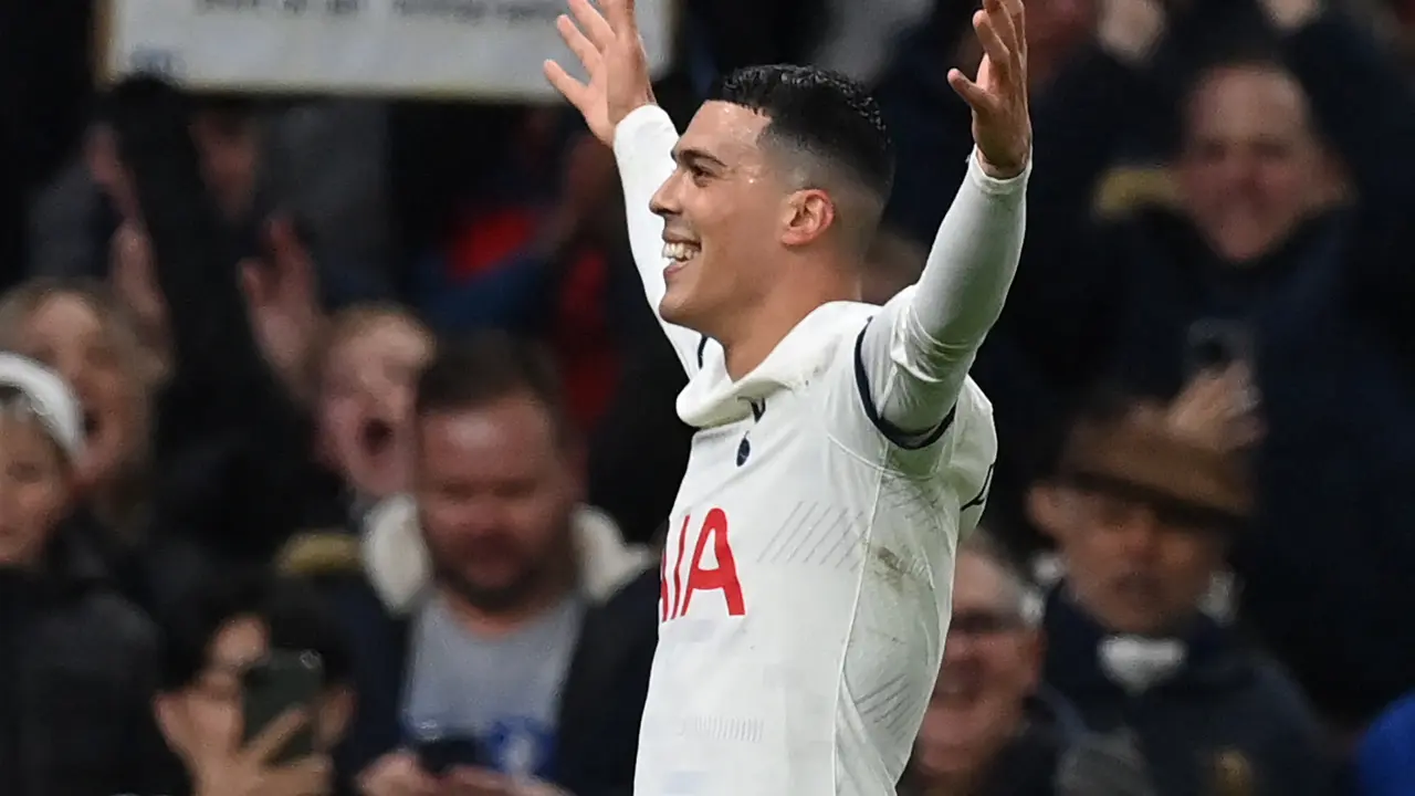 Totttenham Hotspur, Pedro Porro