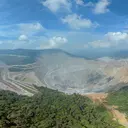 Direktur Utama Amman Mineral Beli 1,6 Juta Saham