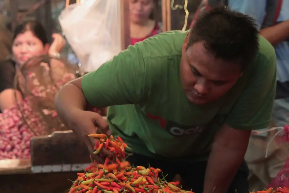 20151124-Awal Pekan, Harga Cabai Melambung Naik-Jakarta