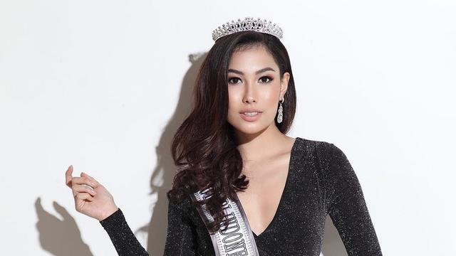 Frederika Alexis Cull Dinobatkan Sebagai Puteri Indonesia 2019 News Entertainment Fimela Com