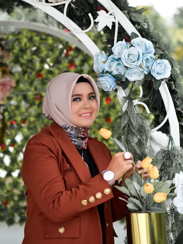 Neng Dessy
