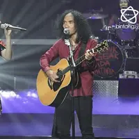 Band Slank panutan Via Vallen dalam bermusik.