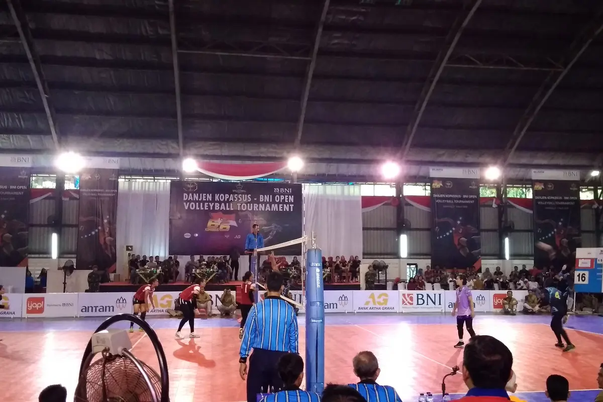 Tim WEG Kampiun Turnamen Voli Danjen Kopassus 2018