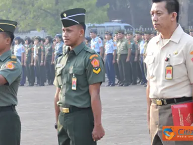 Citizen6, Cilangkap: Upacara diikuti oleh prajurit TNI maupun PNS TNI yang bertugas di lingkungan Mabes TNI Cilangkap, berlangsung dengan tertib dan khidmat. (Pengirim: Badarudin Bakri)
 