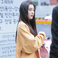 Seperti yang dilansir dari Allkpop, tagar #HappyIreneDay sempat masuk ke daftar trending topic di Twitter. (Foto: instagram.com/irene.redvelvet)