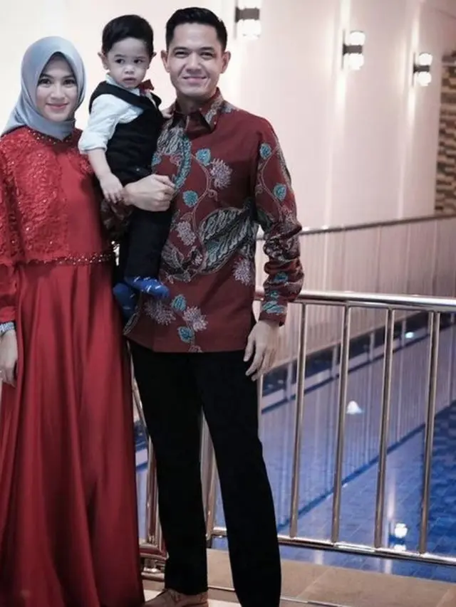 Dude Harlino dan Alyssa Soebandono