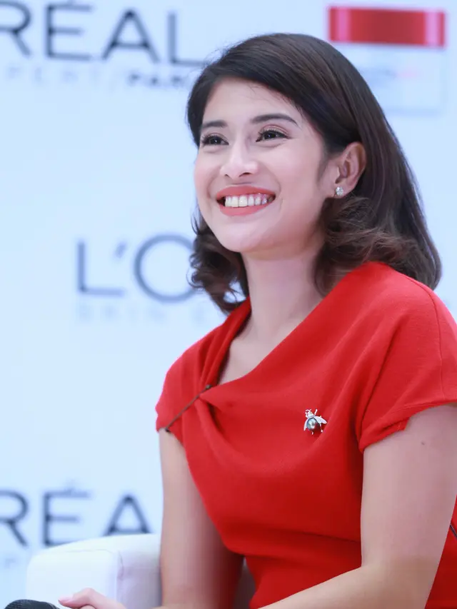 [Bintang] Dian Sastrowardoyo