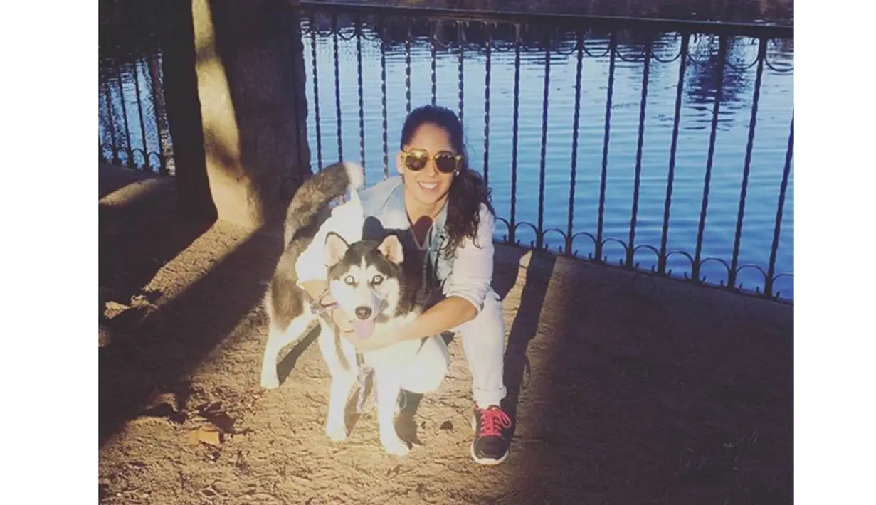 Maria Herrera lahir di Oropesa, Spanyol, pada tanggal 26 Agustus 1996. (Bola.com/Instagram/Maria Herrera)