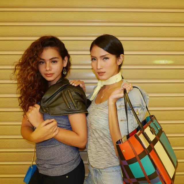11 Tahun Jadi Sahabat, Ini 7 Potret Kompak Sahila Hisyam dan Aulia Sarah