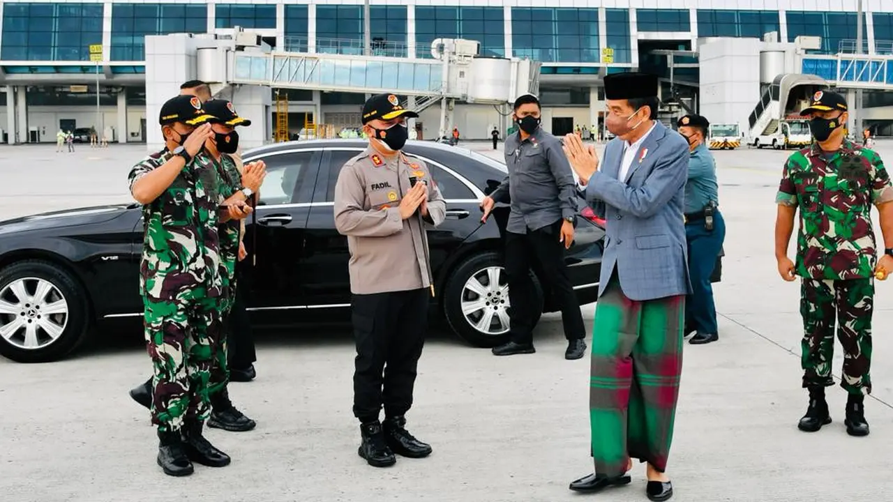 Presiden Jokowi berankat menuju Balikpapan untuk menghadiri acara pengukurah PBNU periode 2022-2027