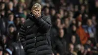 Badai Cedera Pusingkan Arsene Wenger
