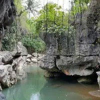 Gua Ngerit, Trenggalek, Jawa Timur. (nurafisaa/Instagram)
