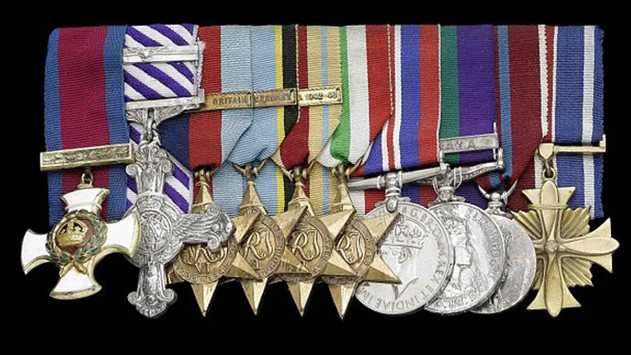 medali-pahlawan-140225d.jpg