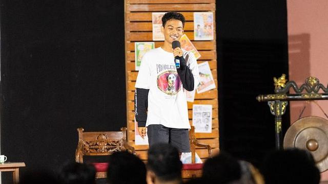 Profil dan Foto-foto Felix Seda, Komika yang Lecehkan Najwa Shihab di Acara Desak Anies