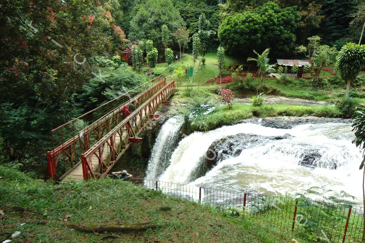 Mitos Seputar Pemandian Air Panas Maribaya, Bandung