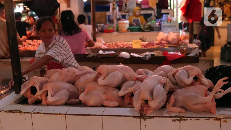 FOTO: Jelang Lebaran, Harga Daging Sapi dan Ayam Alami Kenaikan