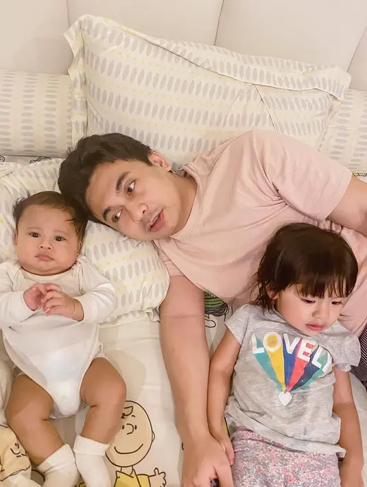 (Instagram/raditya_dika)