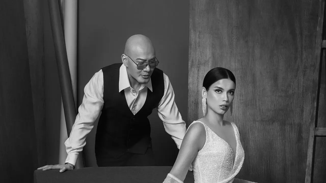 Romansa Foto Preweding Sabrina Chairunnisa-Deddy Corbuzier