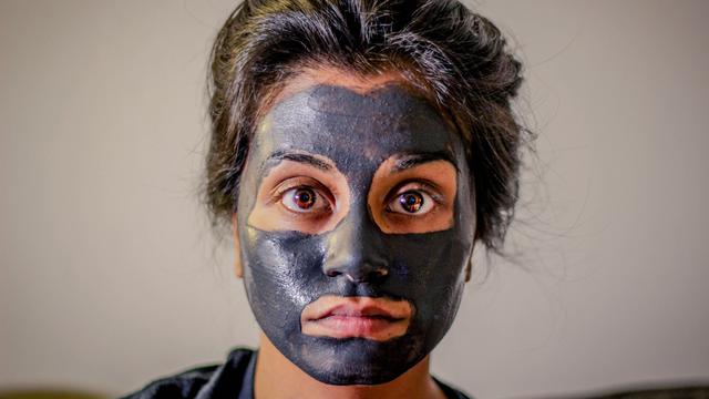 [Fimela] Ilustrasi Masker Wajah