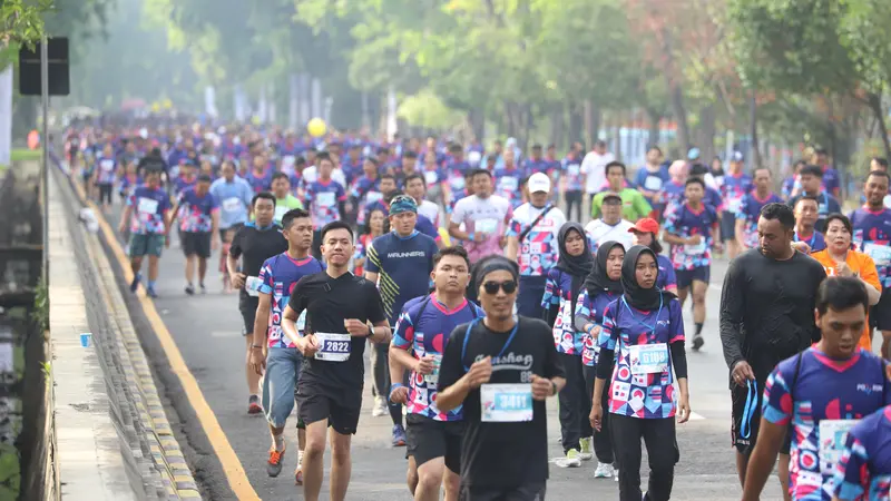 Puncak Peringatan HUT ke-27 Pelindo III Berlangsung Meriah, 5000 Pelari Padati Port Run 2019