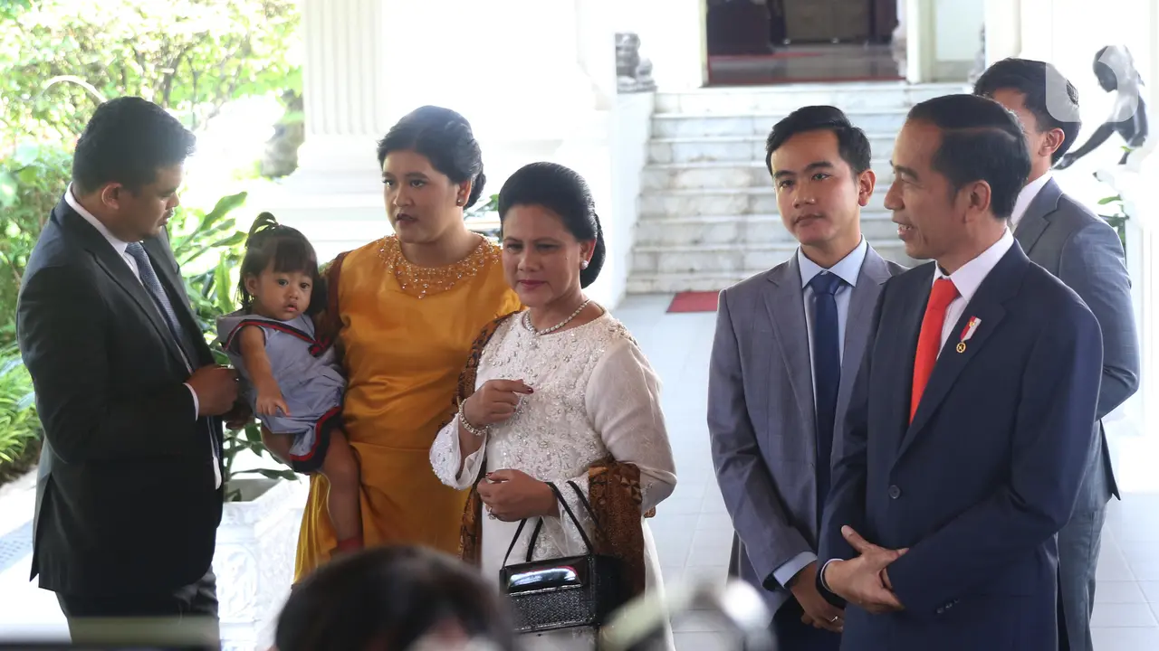 Didampingi Keluarga, Jokowi Menuju Tempat Pelantikan