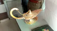 Lampu Aladdin di India (@OwuorMichael/Twitter).