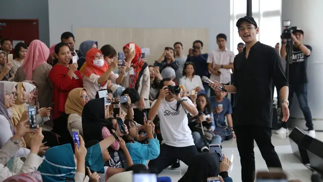 [Bintang] Afgan Syahreza Ultah