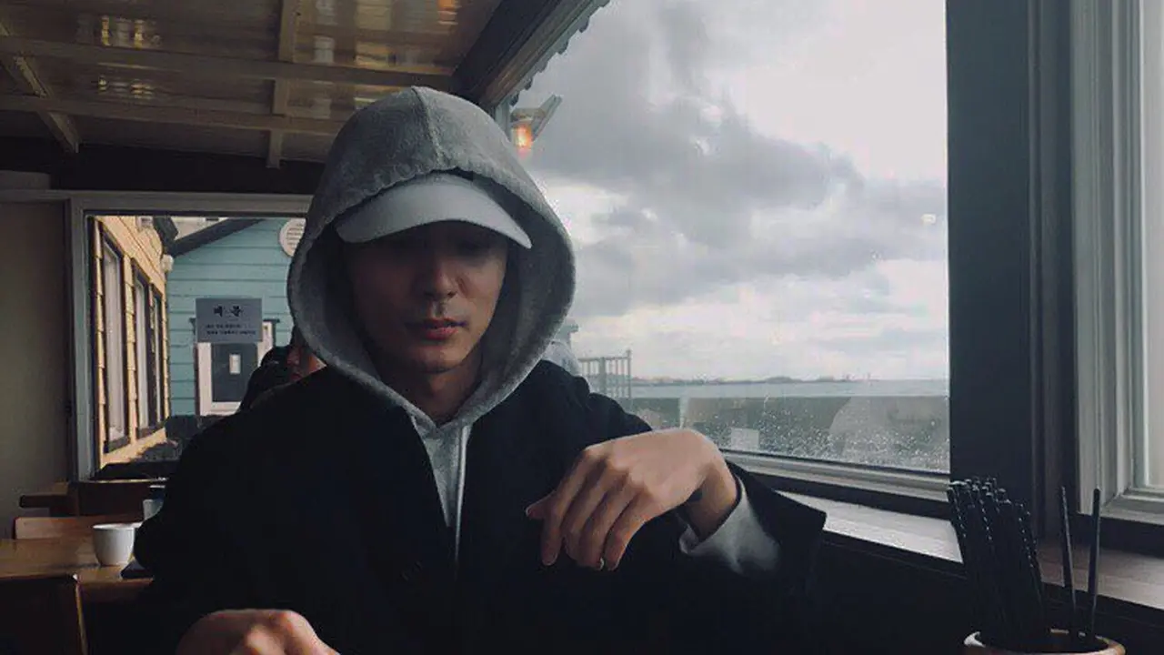 Roy Kim (Sumber: Instagram/roykimmusic)